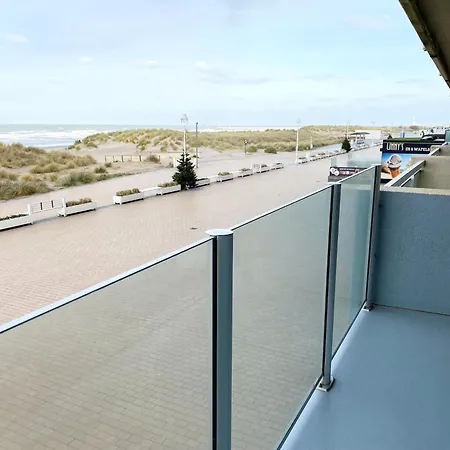 公寓 Apartment In Nieuwpoort Near Sandy Beaches, Cleaning Included